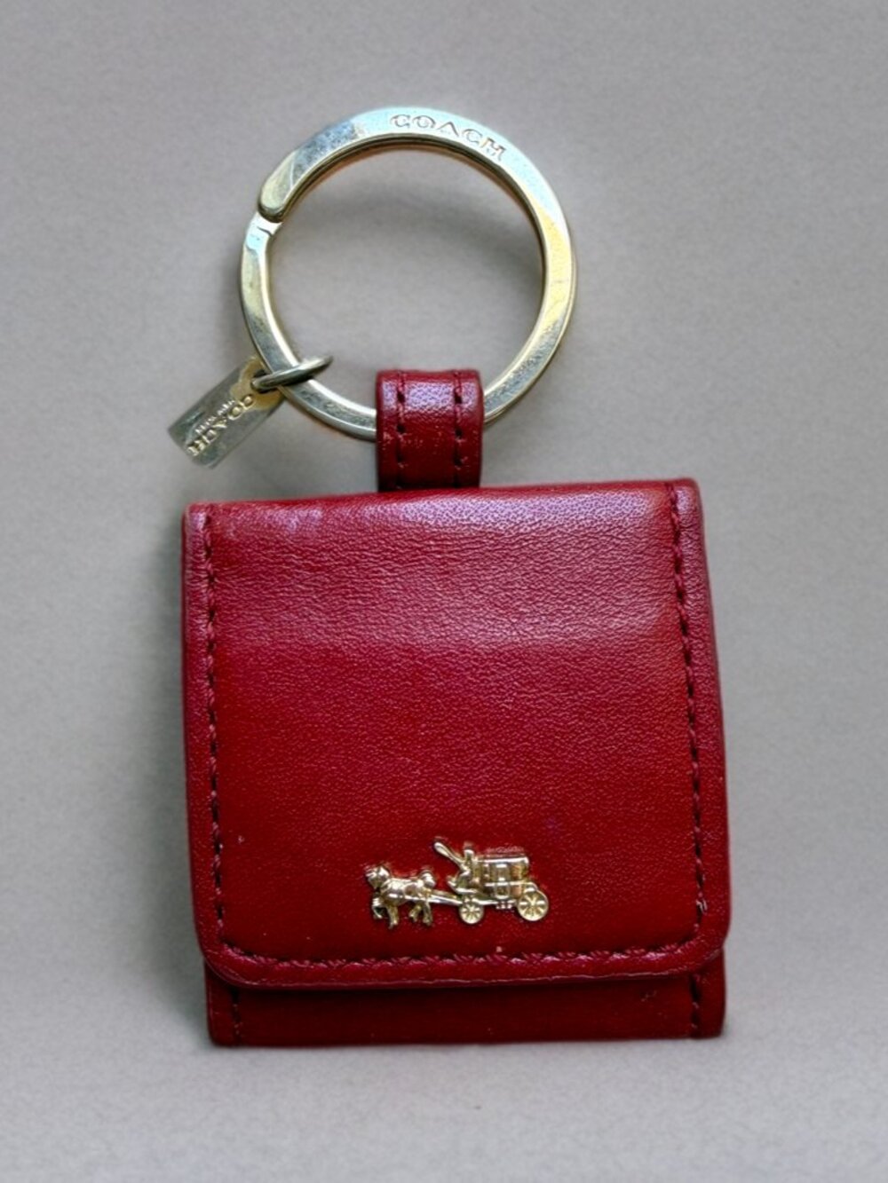 Coach Red Leather Magnetic Photo Frame Picture Holder Key Ring